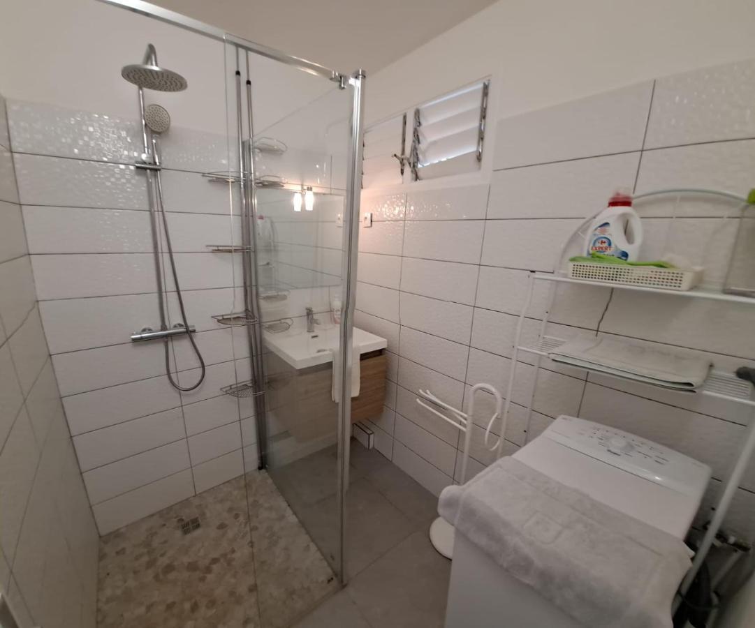 Vue Mer, Piscine, Appartement 4 Personnes Le Gosier  Buitenkant foto